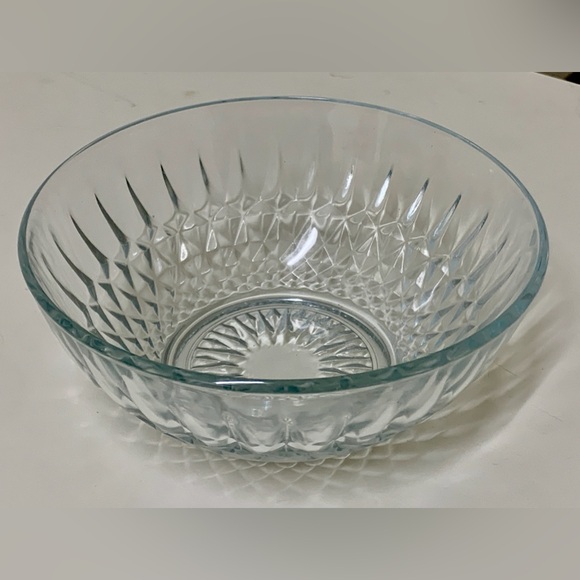 Mid Century Vtg Round Patterned Cut Glass Candy Dish - Picture 3 of 13